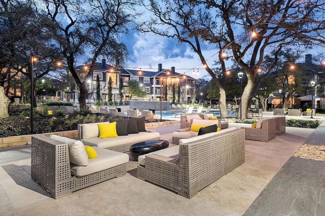Elegant 1Br With Resort Style Pool Near The Domain 奧斯汀 外观 照片